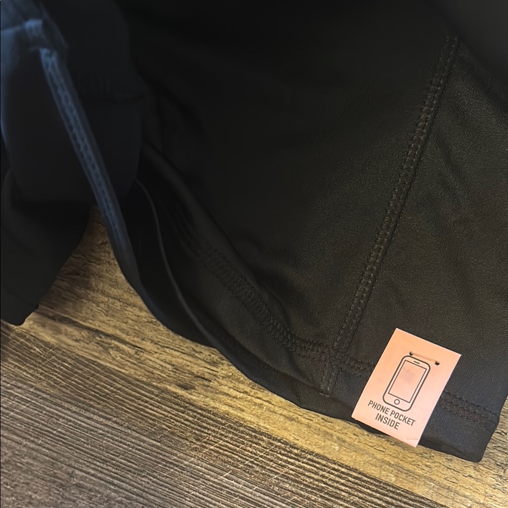 Black‎ Women's Athletic Shorts - Picture 5 of 6
